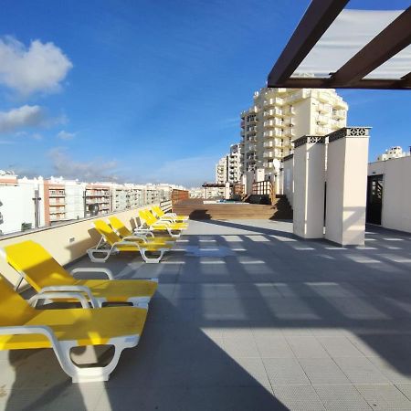Armacao De Pera Ocean Terrace With Pool By Homing Apartment Bagian luar foto