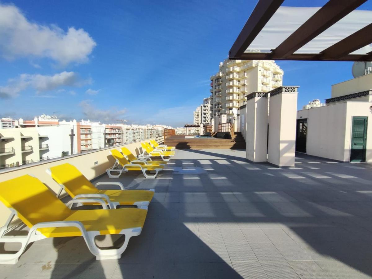 Armacao De Pera Ocean Terrace With Pool By Homing Apartment Bagian luar foto