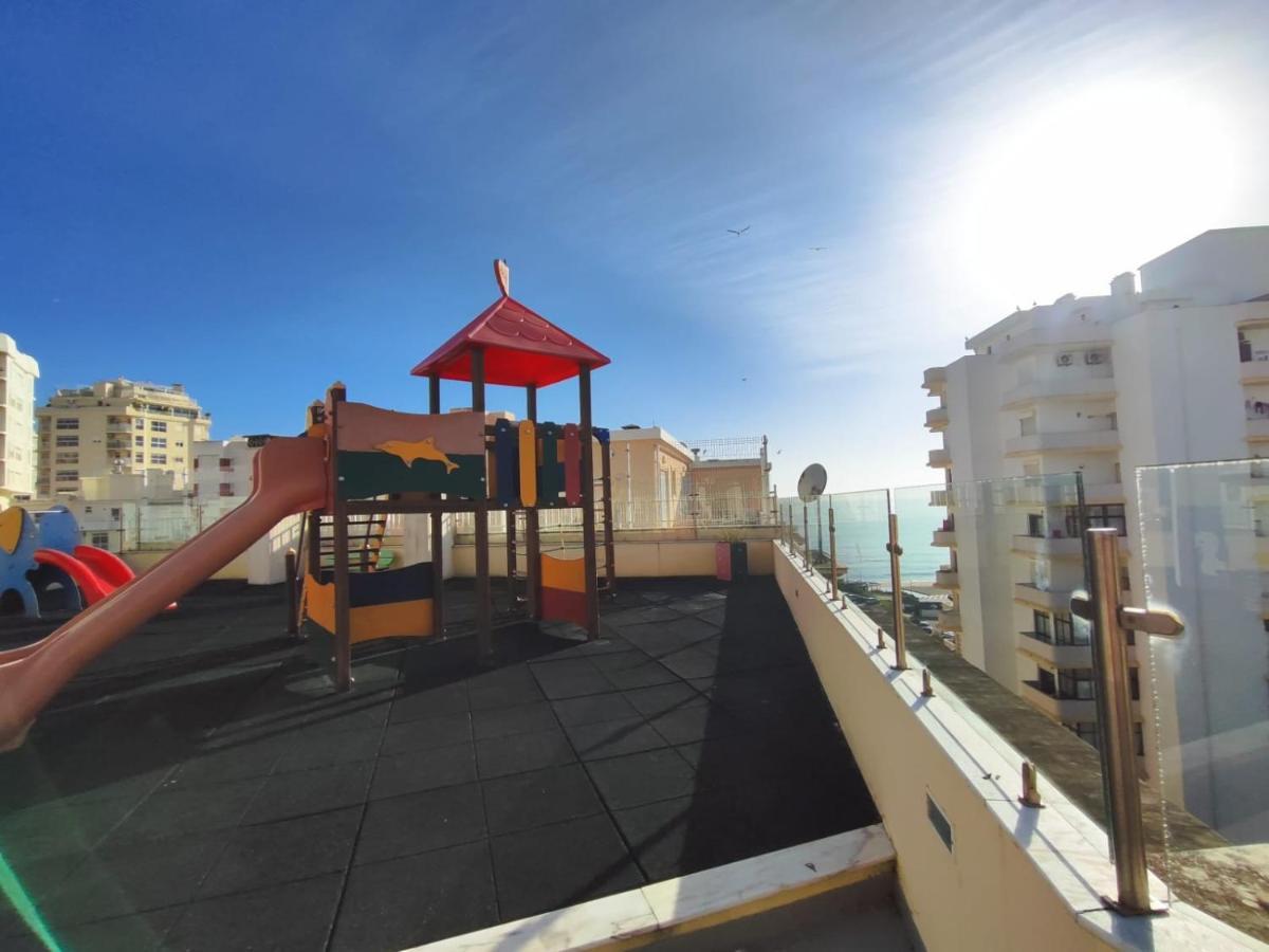 Armacao De Pera Ocean Terrace With Pool By Homing Apartment Bagian luar foto