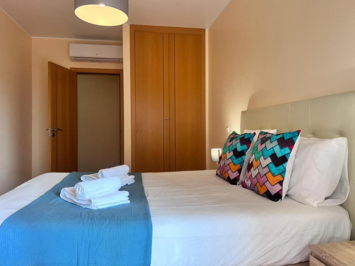 Armacao De Pera Ocean Terrace With Pool By Homing Apartment Bagian luar foto